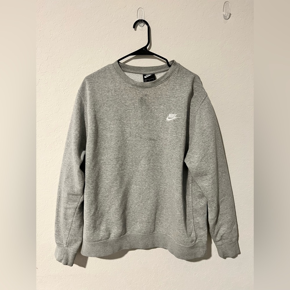 Men’s Nike grey sweater pullover